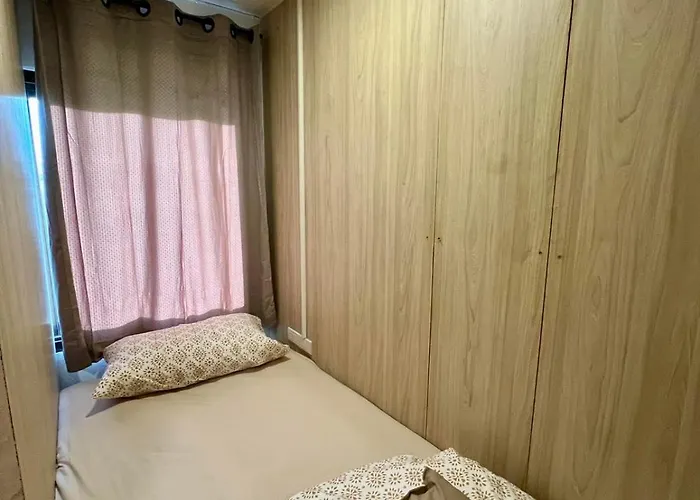 Comfy Crib 2 Hostel *