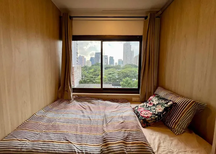 Hostel Comfy Crib 2