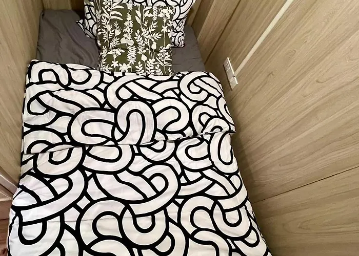 Comfy Crib 2 * Bangkok