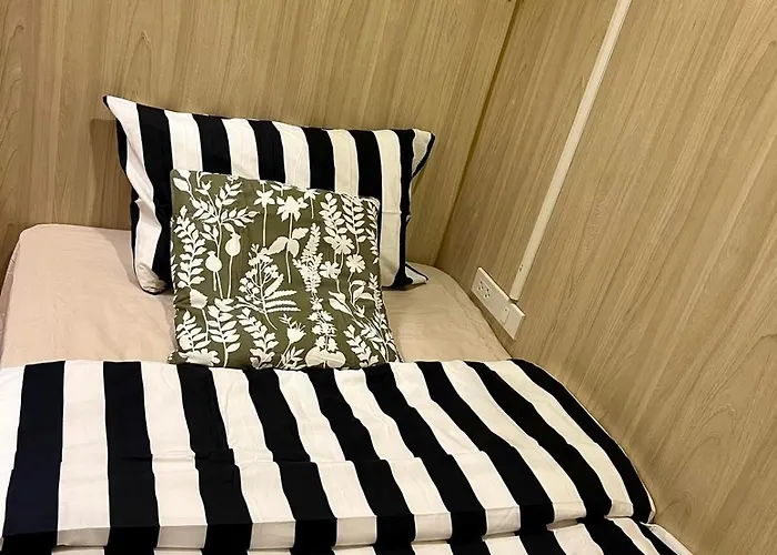 Comfy Crib 2 Bangkok