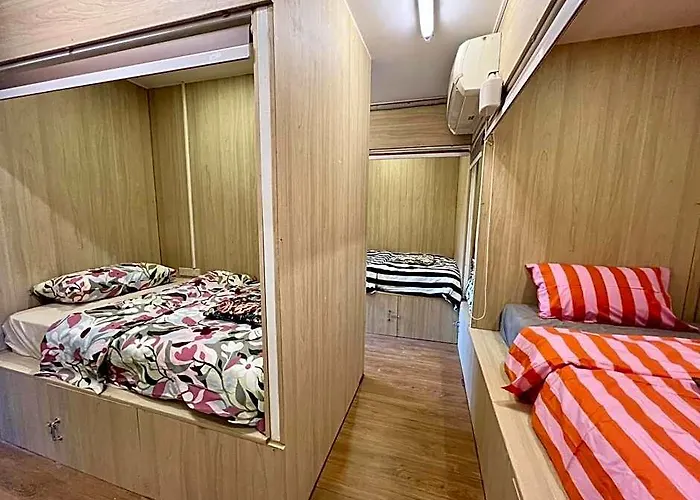 Comfy Crib 2 *